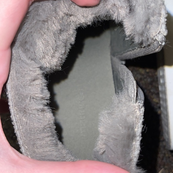 Maurices Taylor Elastic Fur Sneaker Wedge - Picture 7 of 8